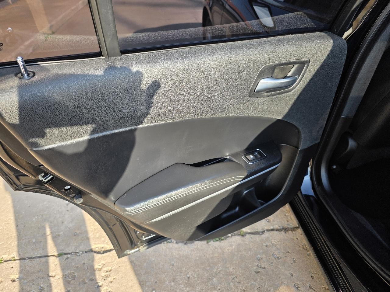 Dodge Charger SXT RWD 2022