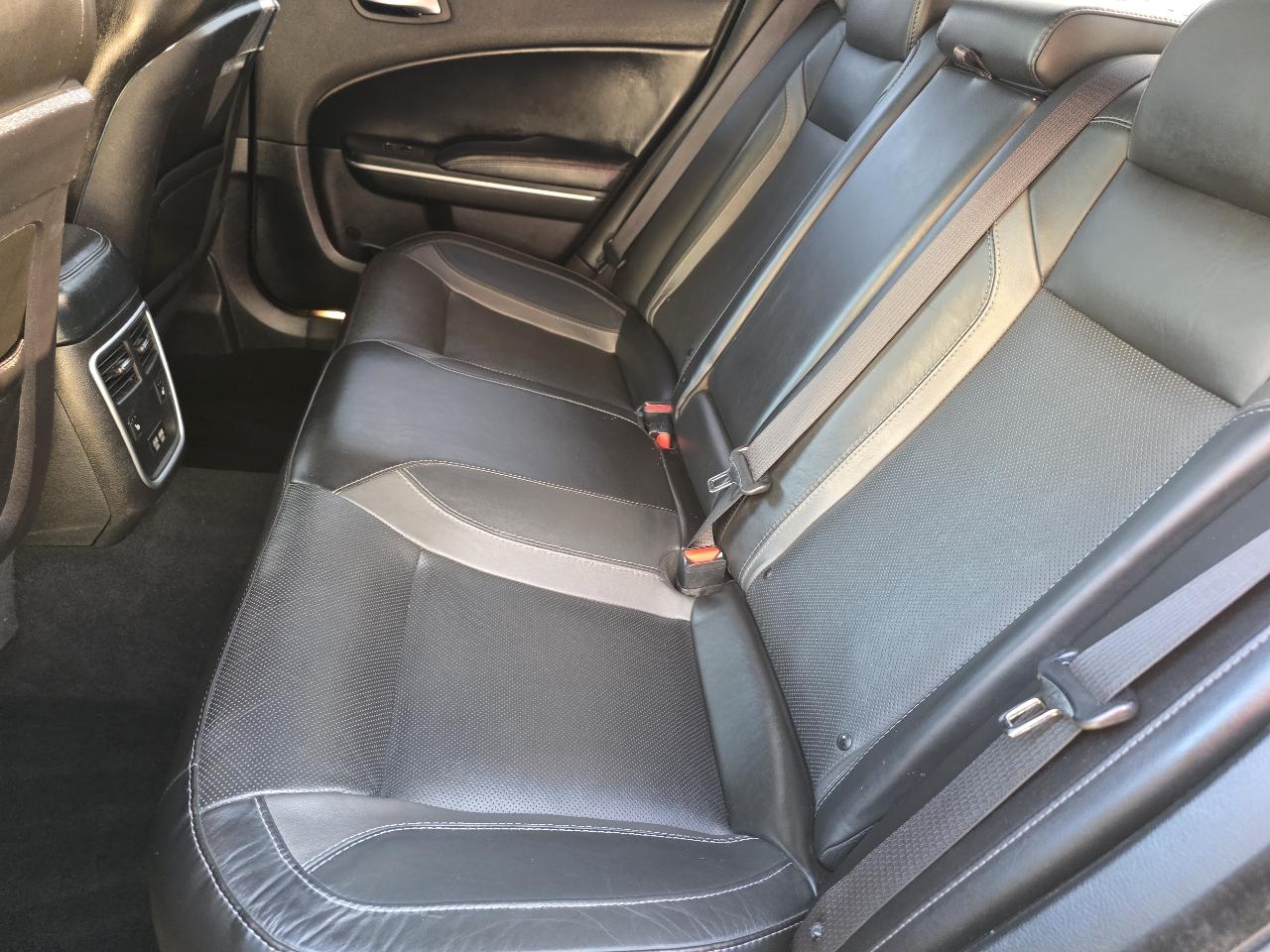 Dodge Charger SXT RWD 2022