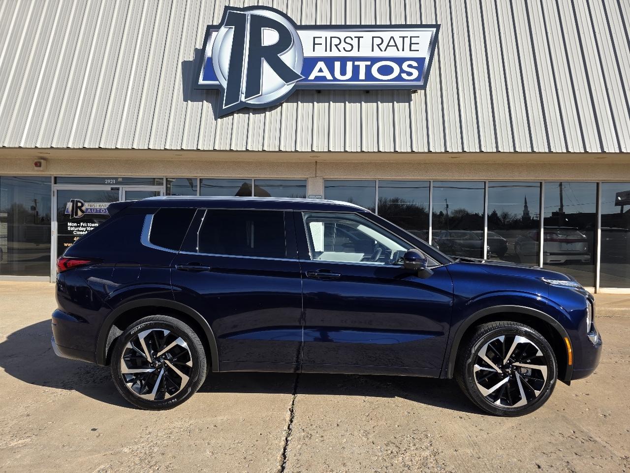 Mitsubishi Outlander SEL FWD 2024