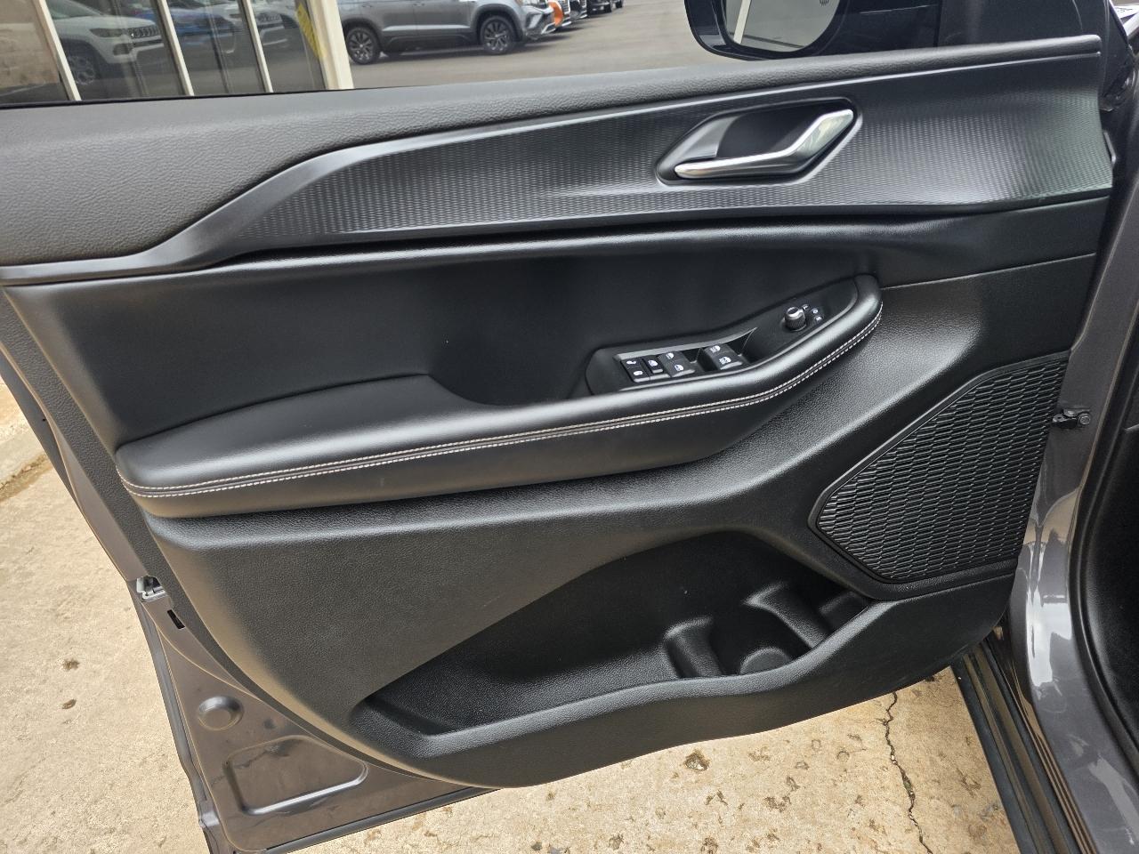 Jeep Grand Cherokee L Altitude 4x4 2024