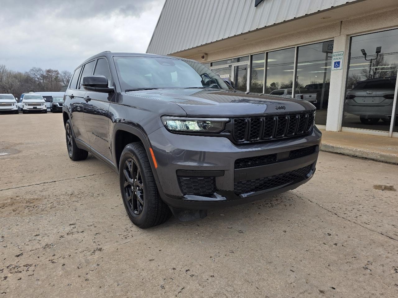 2024 Jeep Grand Cherokee L Altitude 4x4