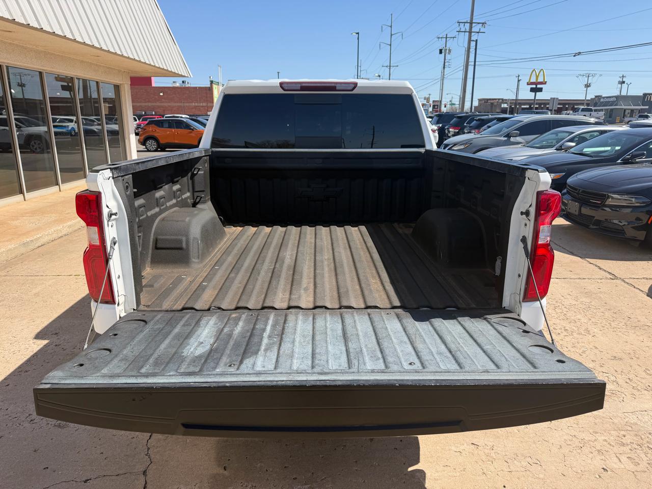 Chevrolet Silverado 1500 LTD 4WD Crew Cab 147" LT Trail Boss 2022