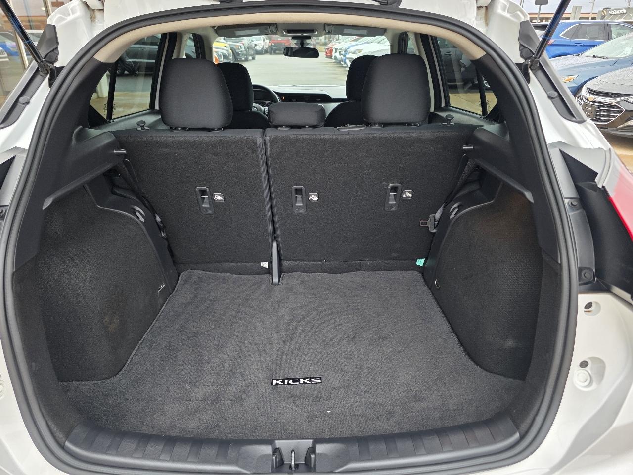 Nissan Kicks S FWD 2024