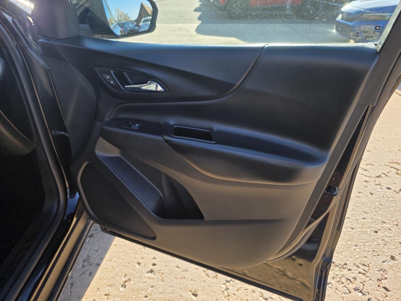 Chevrolet Equinox FWD 4dr LT w/1LT 2021