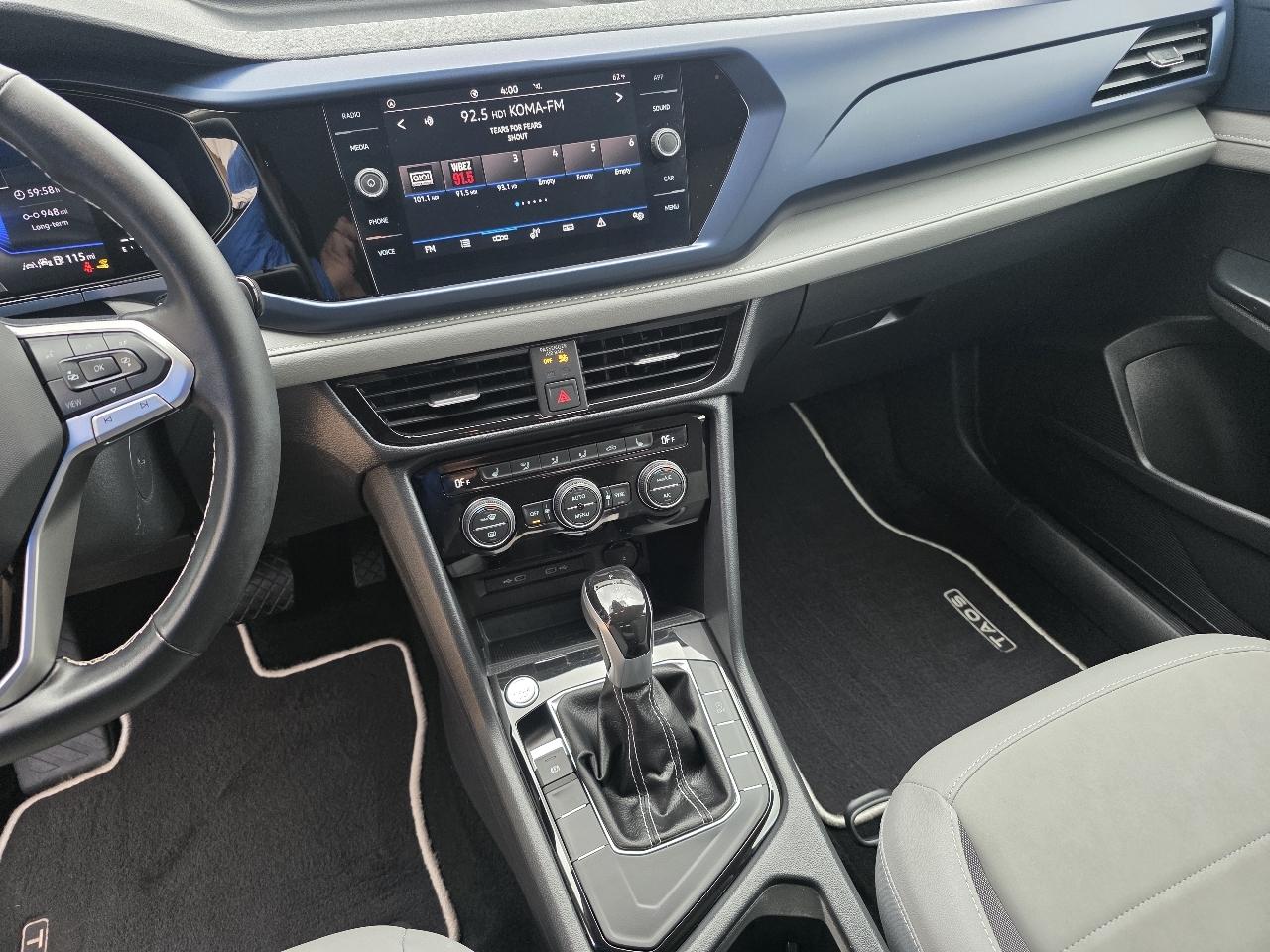 Volkswagen Taos SE FWD 2024