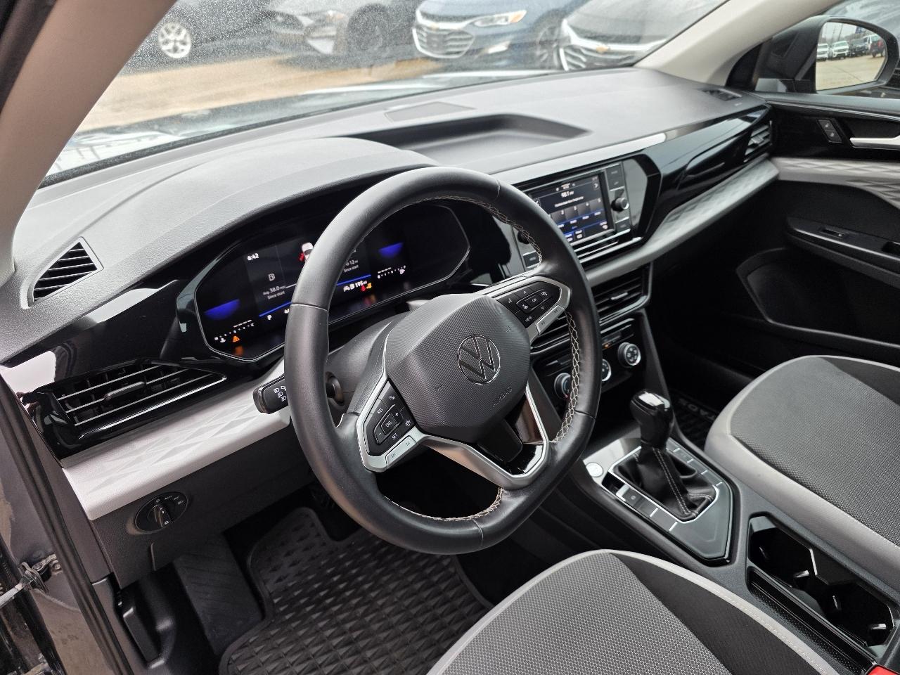 Volkswagen Taos S FWD 2023