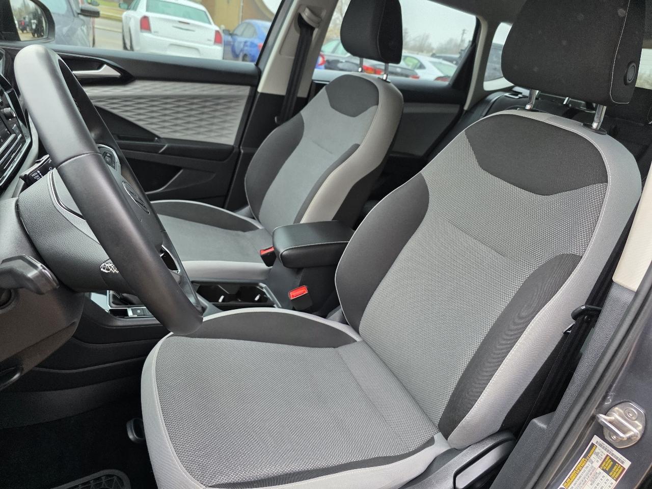 Volkswagen Taos S FWD 2023