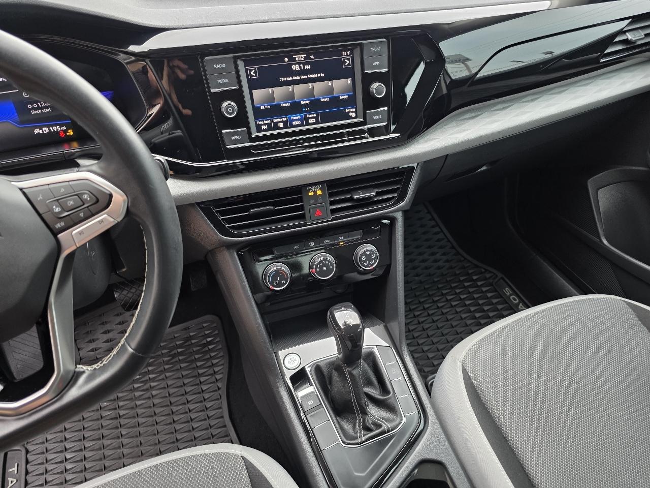 Volkswagen Taos S FWD 2023