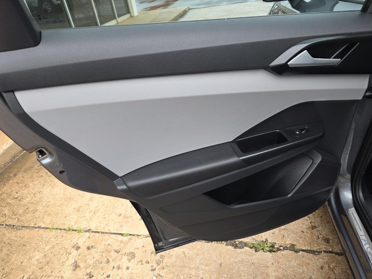 Volkswagen Taos S FWD 2023