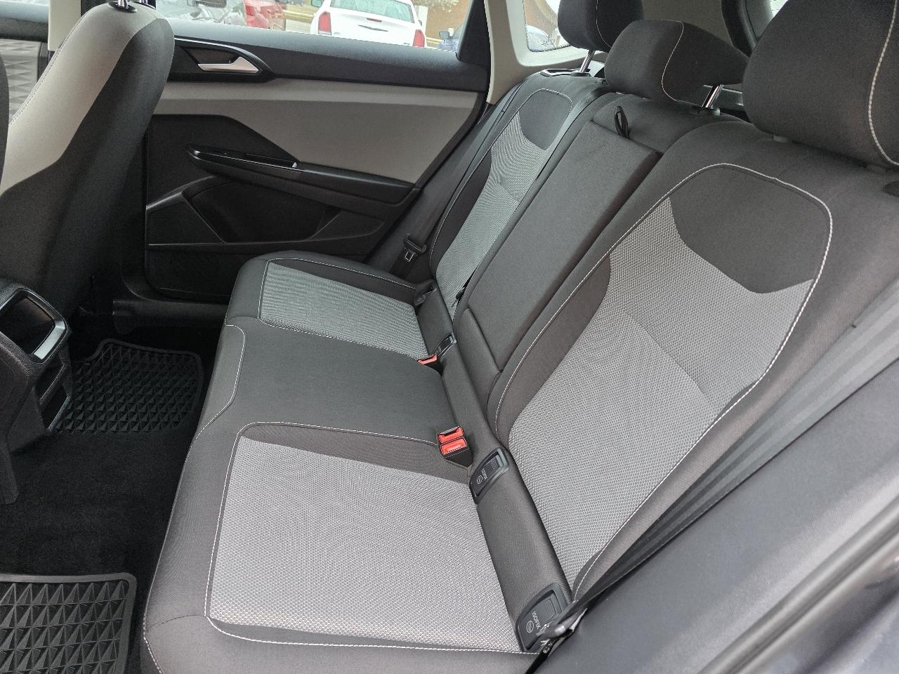 Volkswagen Taos S FWD 2023