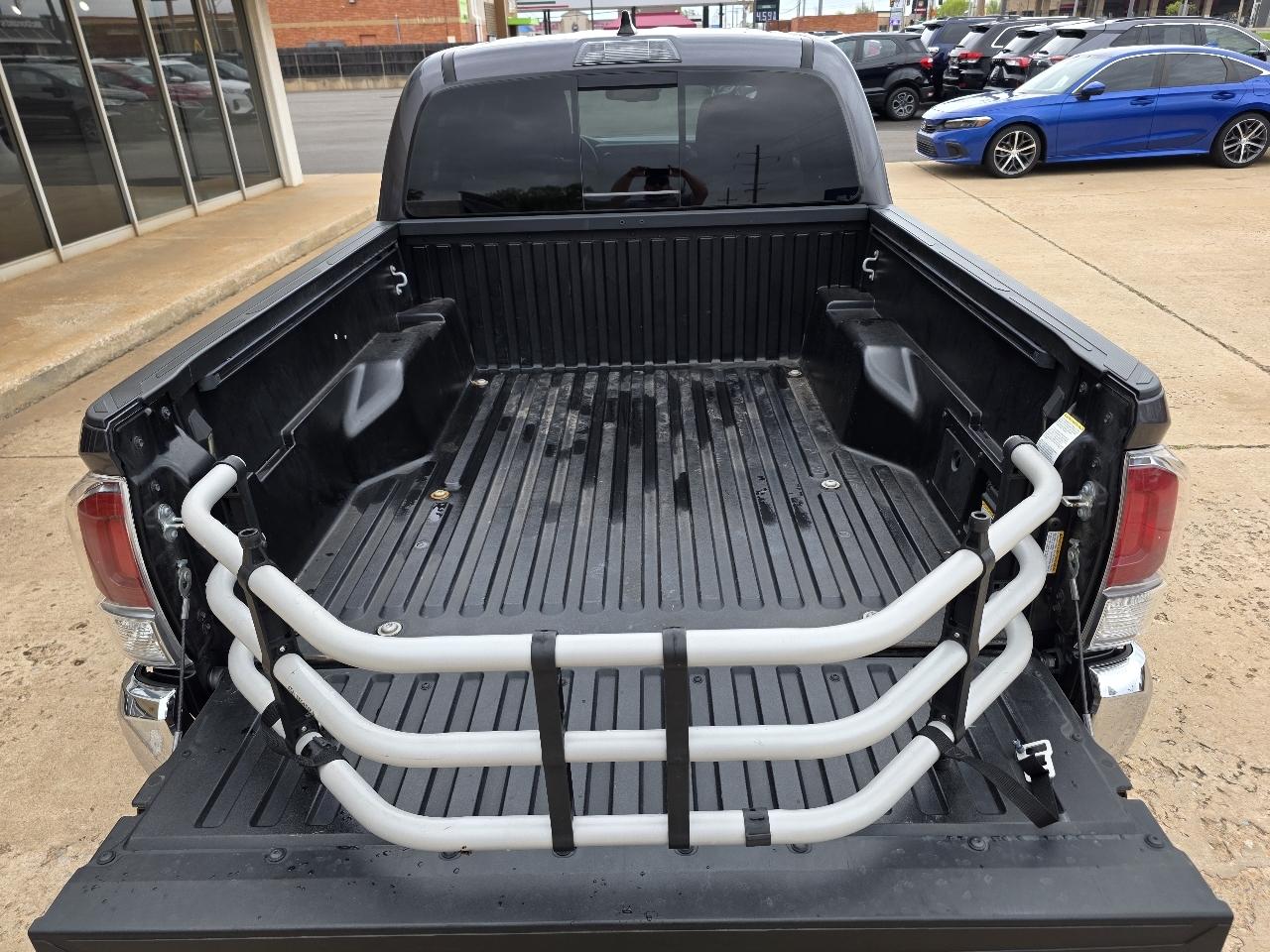 Toyota Tacoma 4WD TRD Off Road Double Cab 5' Bed V6 MT (Natl) 2023