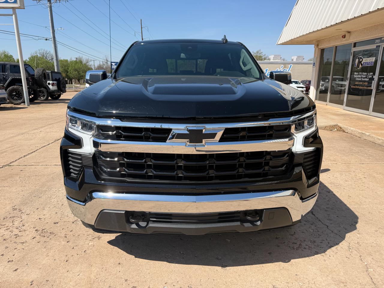 Chevrolet Silverado 1500 4WD Crew Cab 147" LT w/1LT 2024