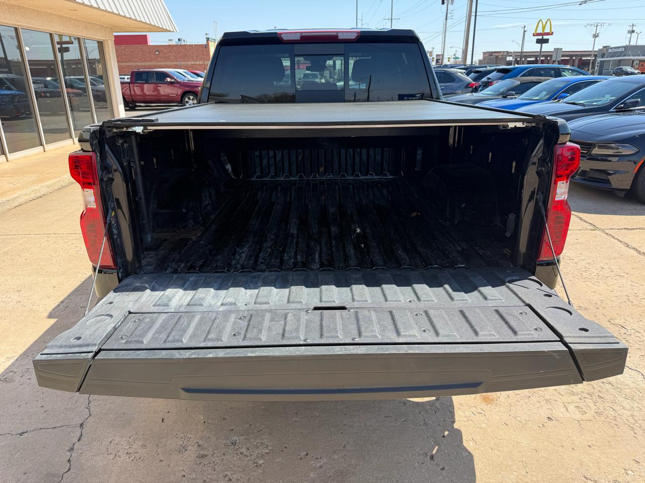 Chevrolet Silverado 1500 4WD Crew Cab 147" LT w/1LT 2024