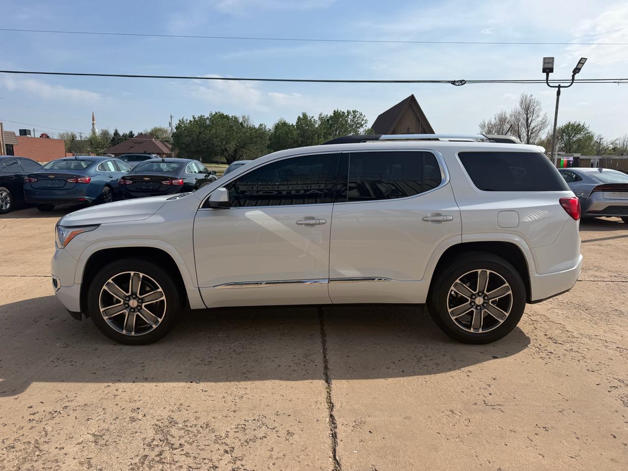 GMC Acadia FWD 4dr Denali 2019