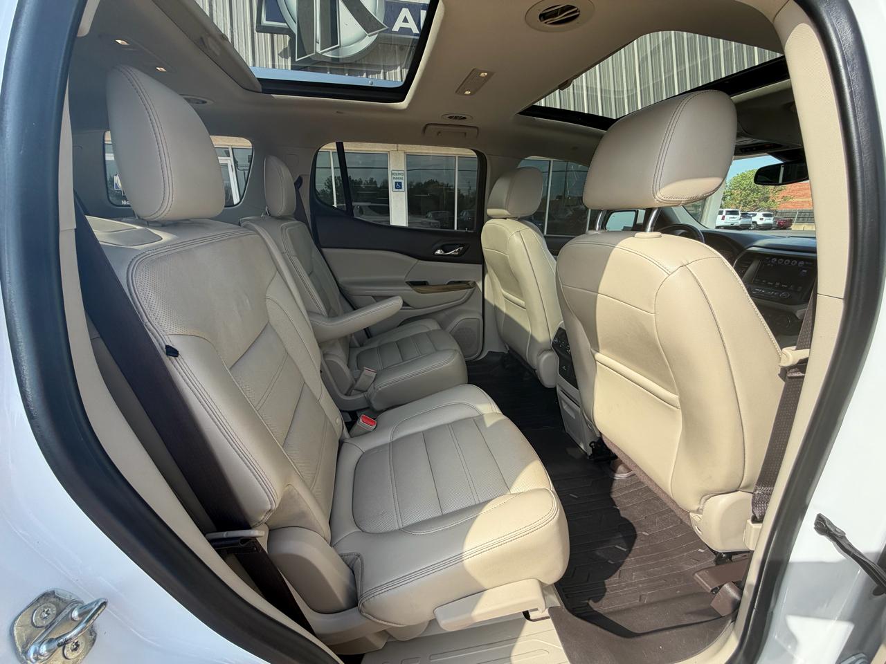 GMC Acadia FWD 4dr Denali 2019