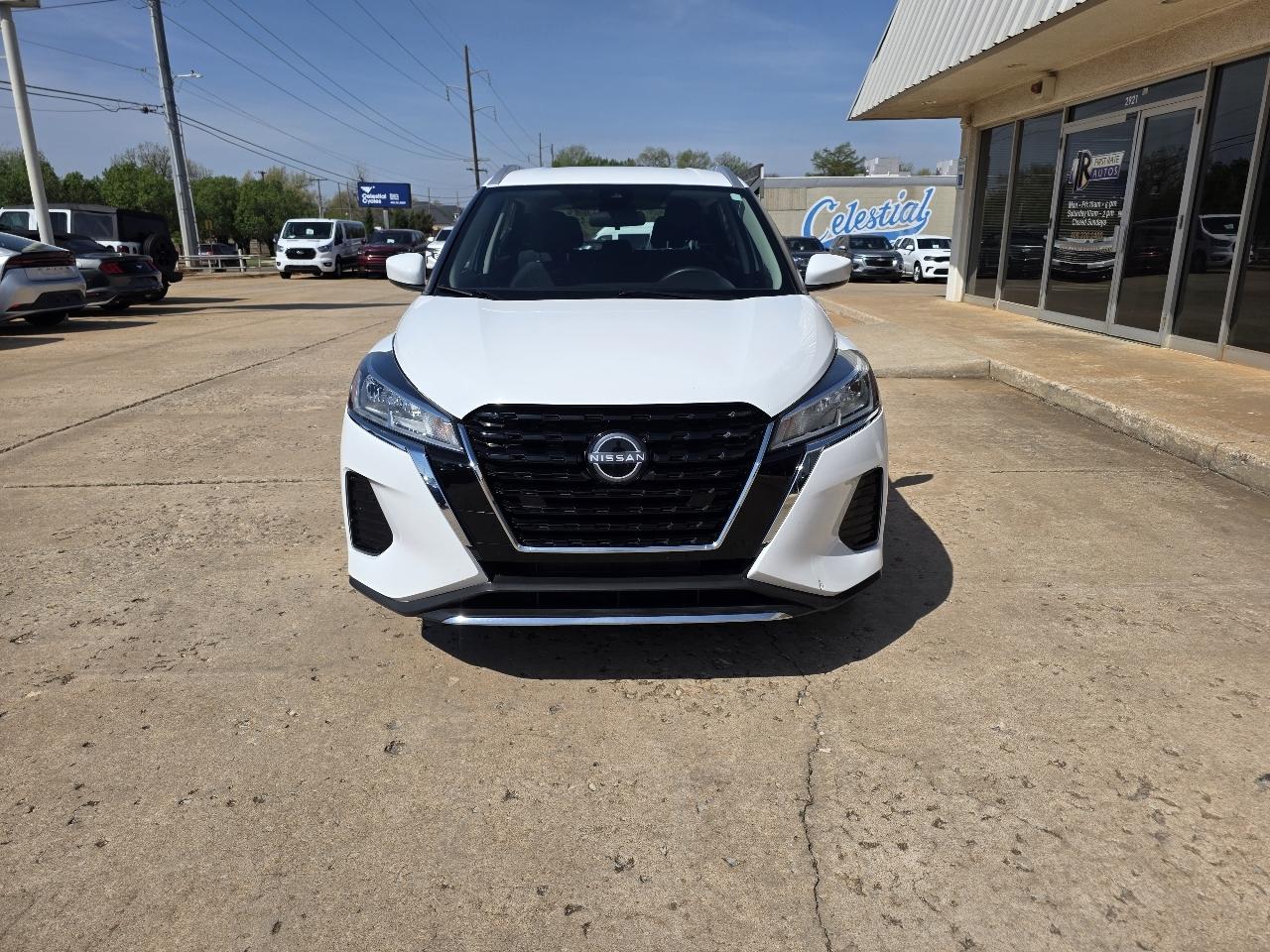 Nissan Kicks SV FWD 2023