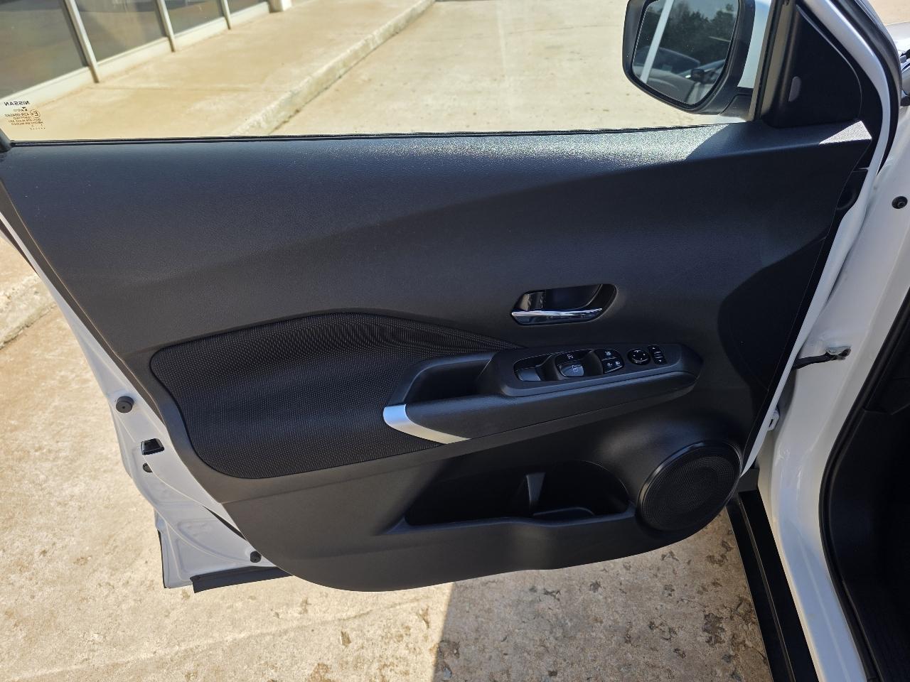 Nissan Kicks SV FWD 2023