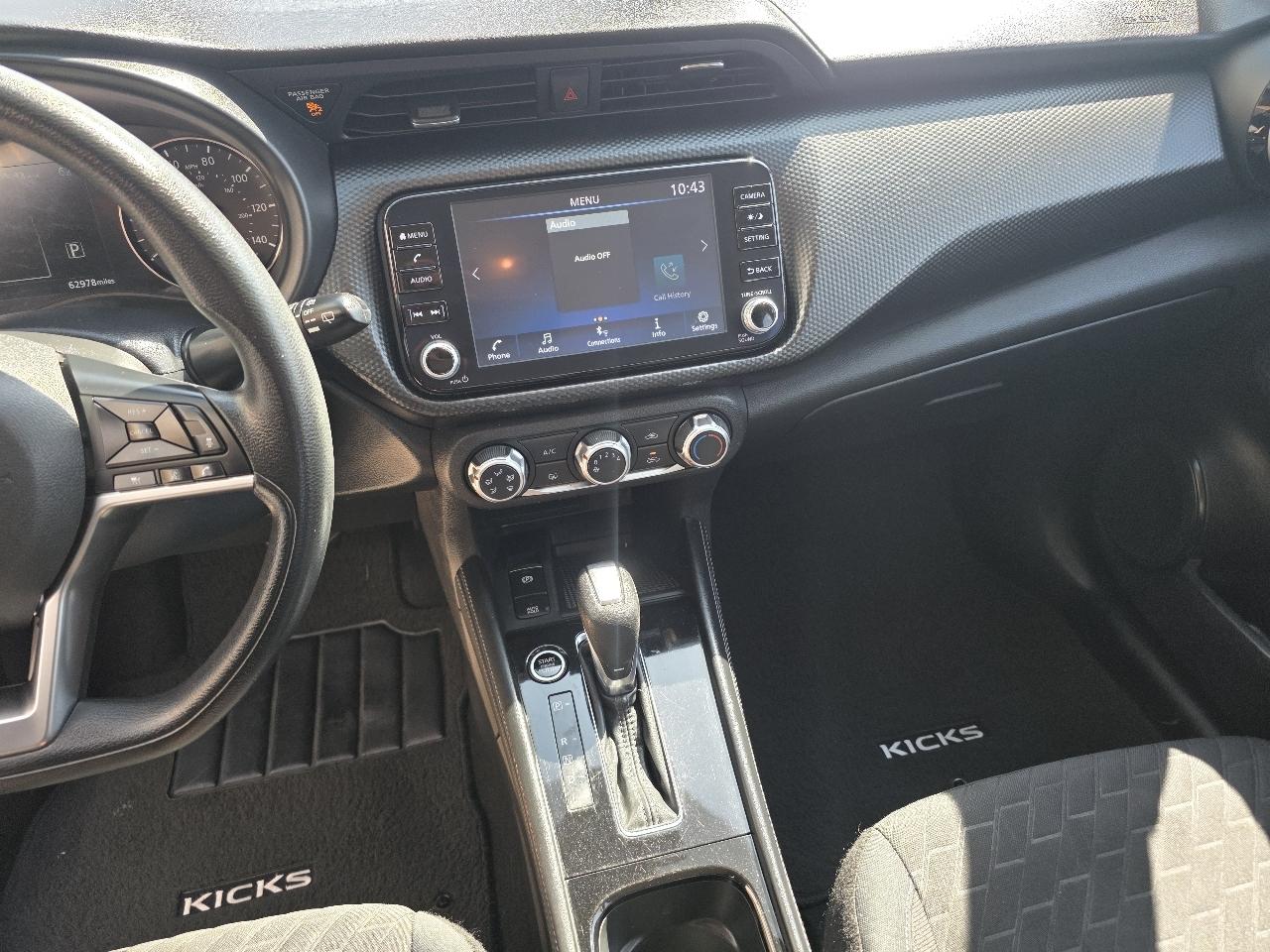 Nissan Kicks SV FWD 2023