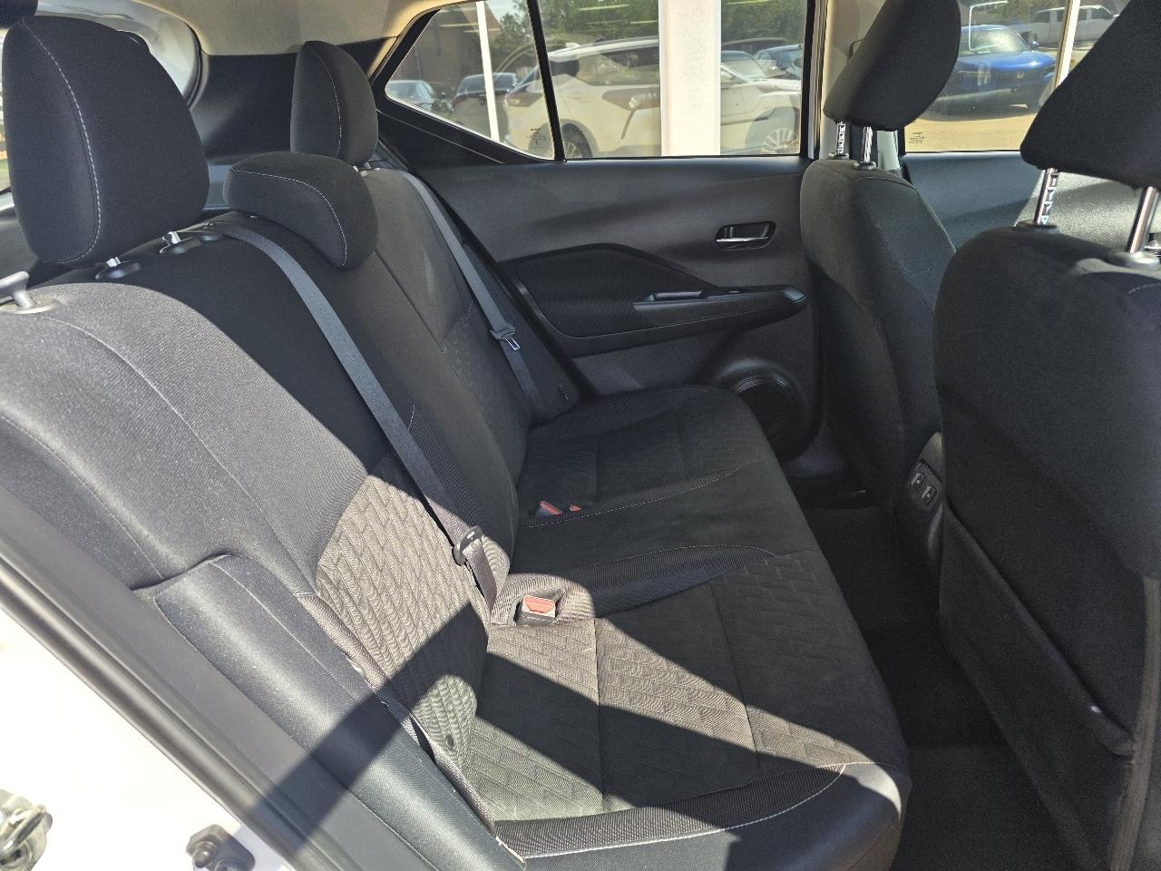 Nissan Kicks SV FWD 2023