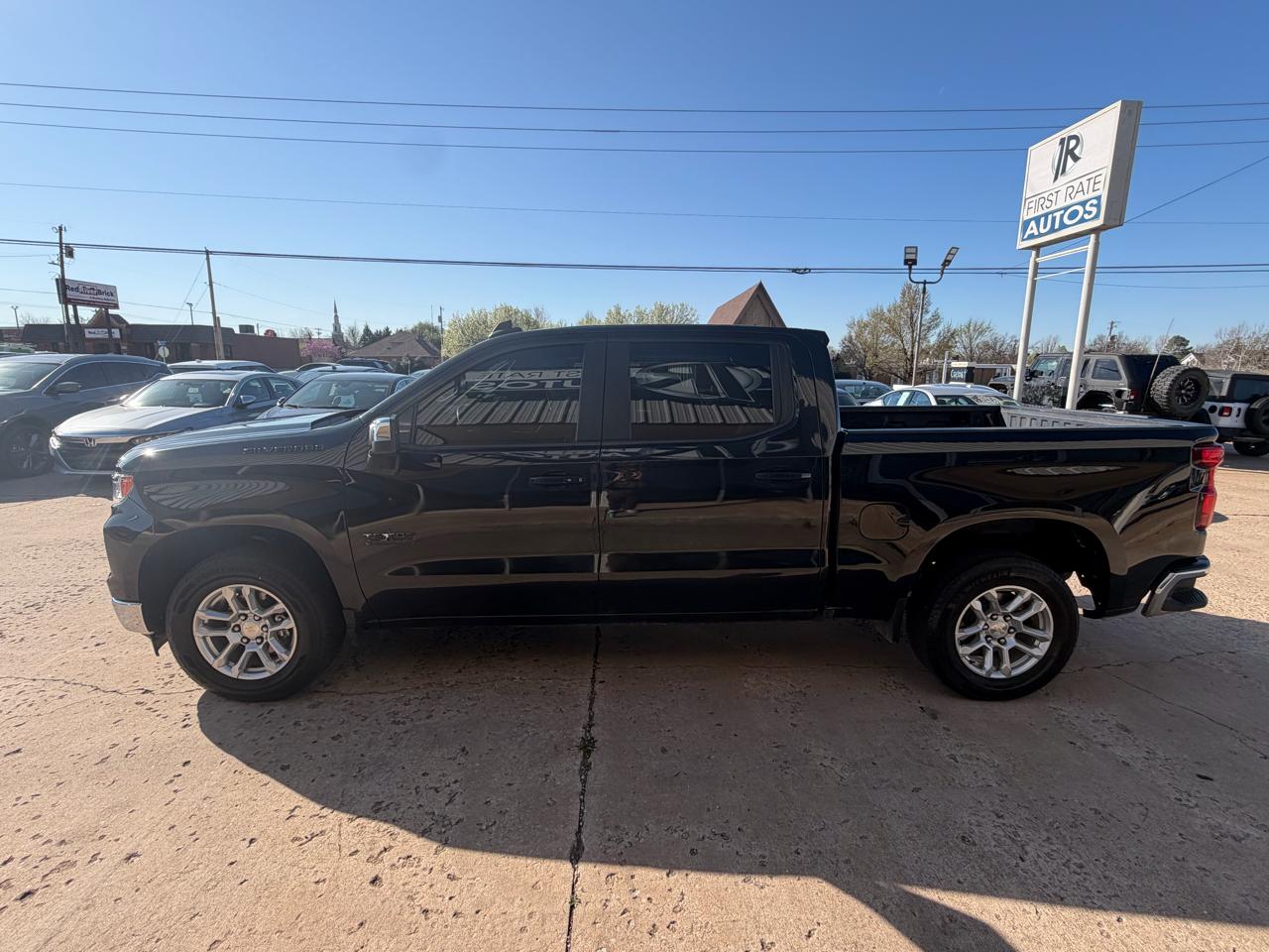 Chevrolet Silverado 1500 2WD Crew Cab 147" LT 2023