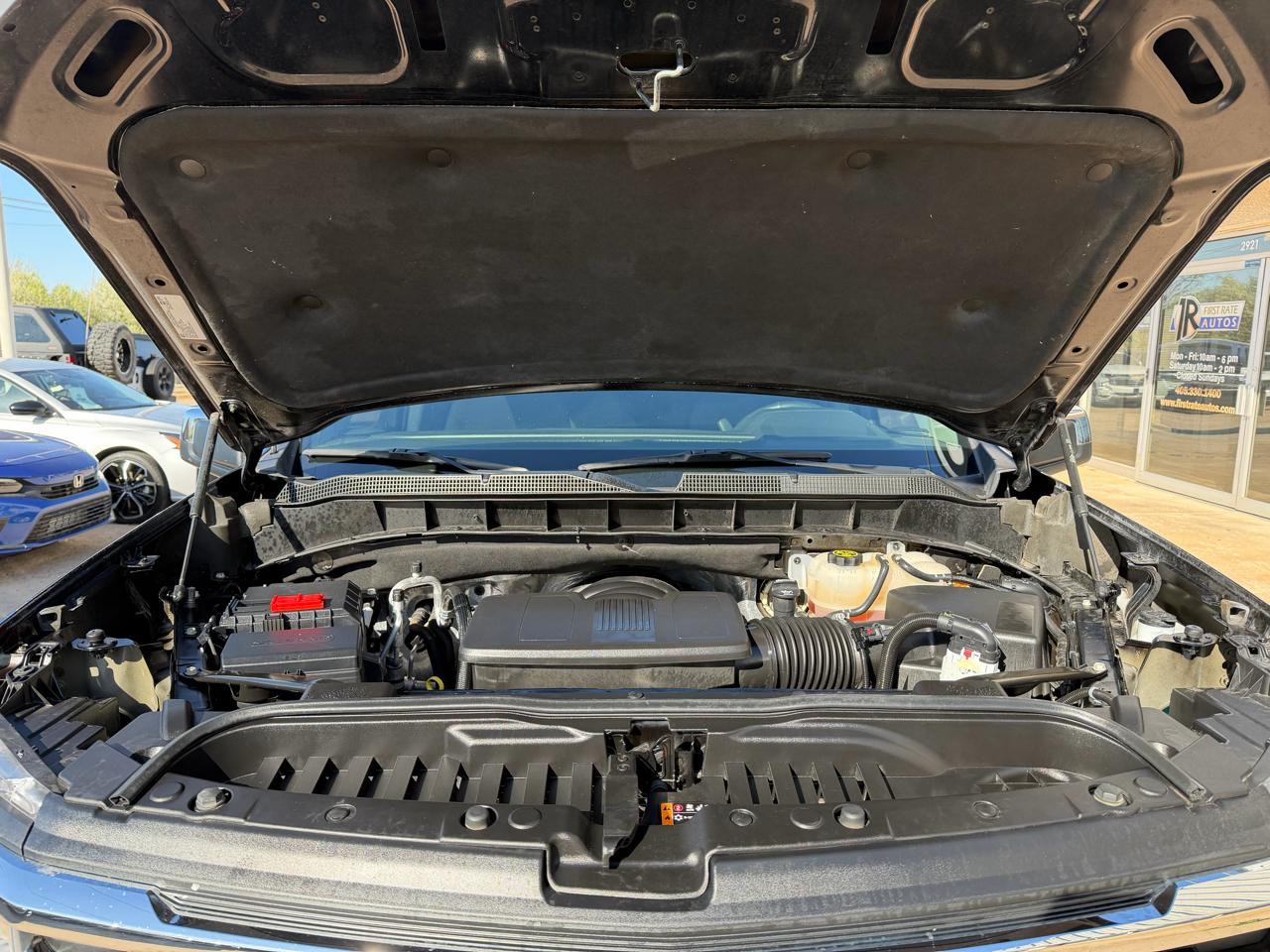 Chevrolet Silverado 1500 2WD Crew Cab 147" LT 2023