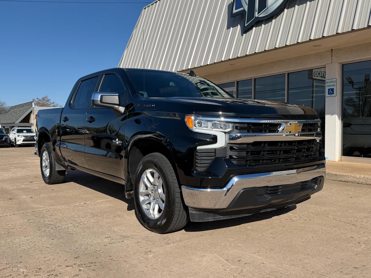 2023 Chevrolet Silverado 1500 2WD Crew Cab 147" LT