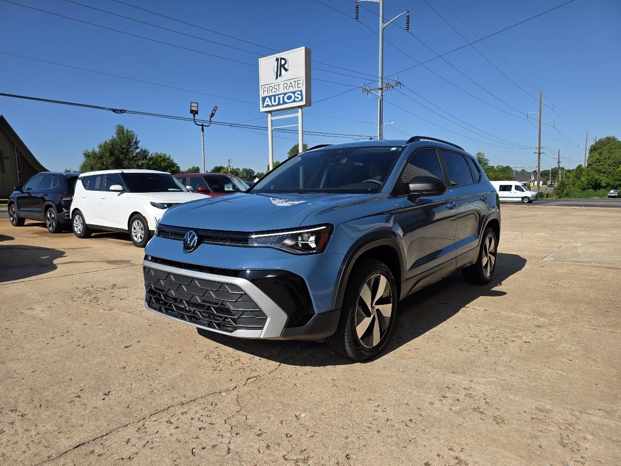 Volkswagen Taos S 4MOTION 2025