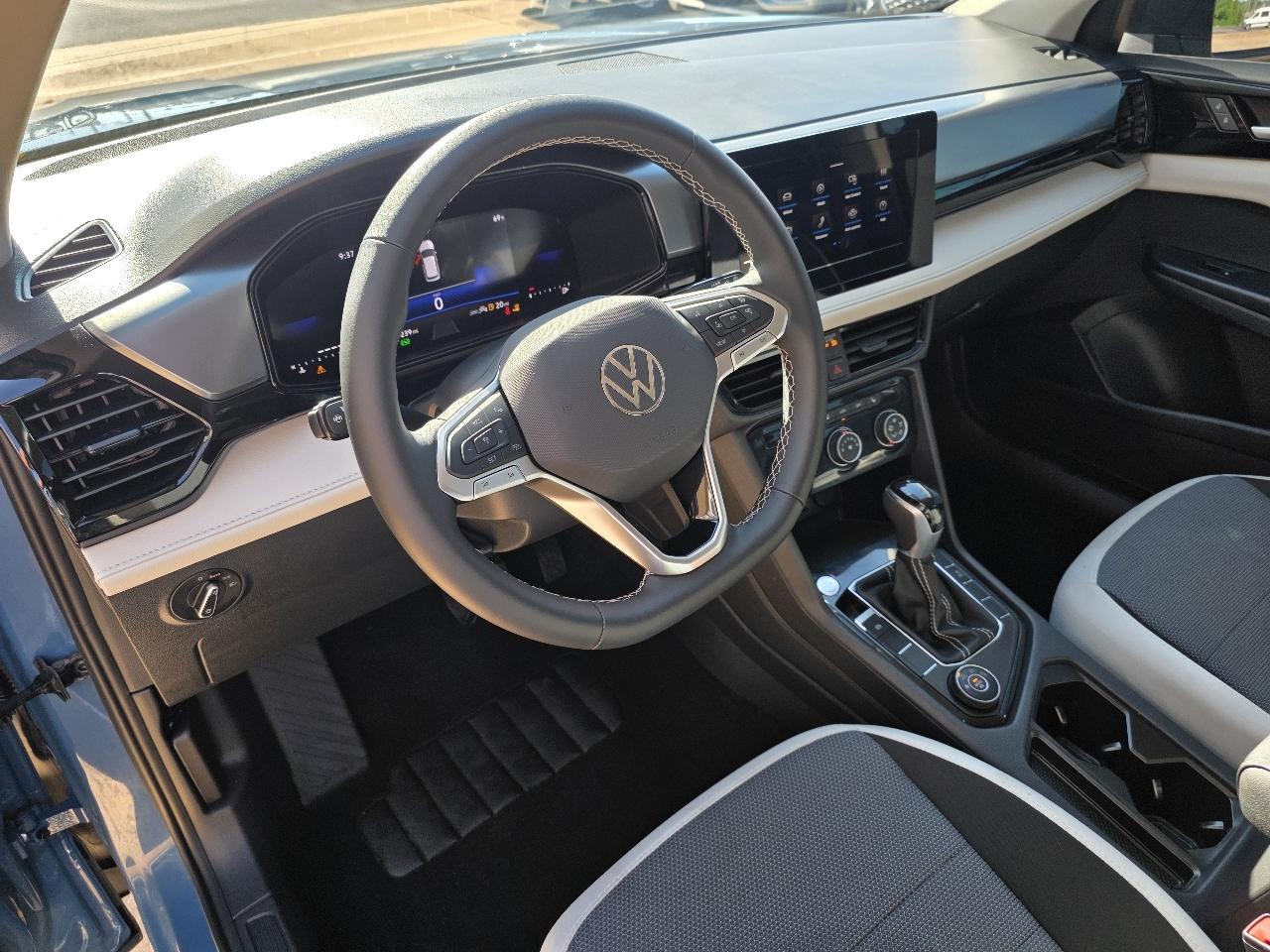 Volkswagen Taos S 4MOTION 2025