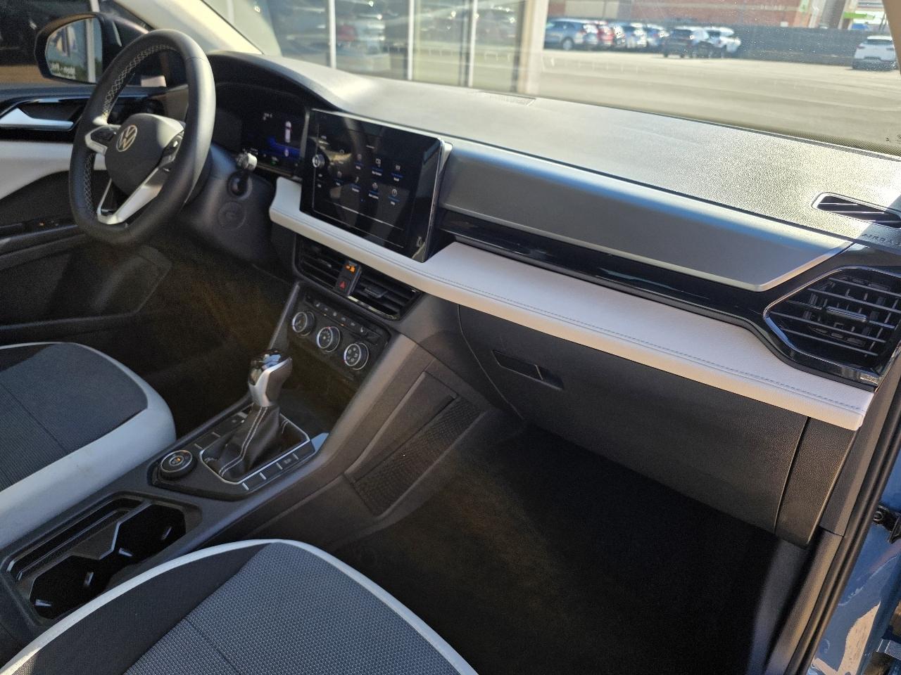 Volkswagen Taos S 4MOTION 2025