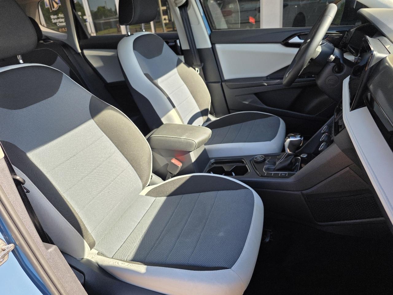 Volkswagen Taos S 4MOTION 2025