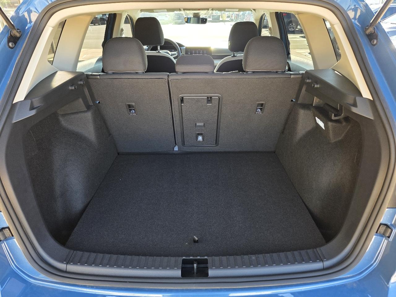 Volkswagen Taos S 4MOTION 2025