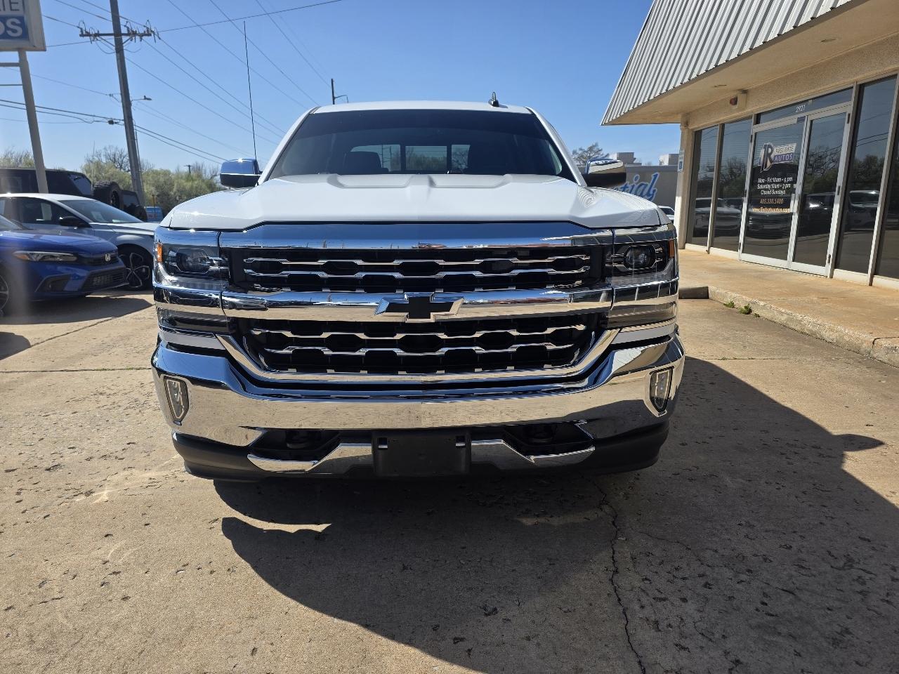 Chevrolet Silverado 1500 4WD Crew Cab 143.5" LTZ w/1LZ 2018