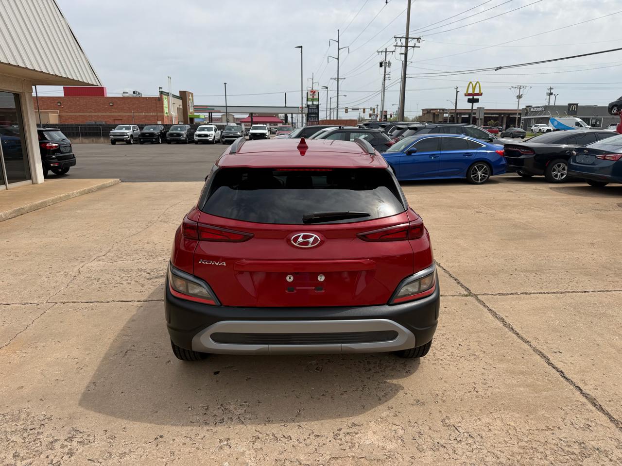 Hyundai Kona SEL Auto FWD 2022