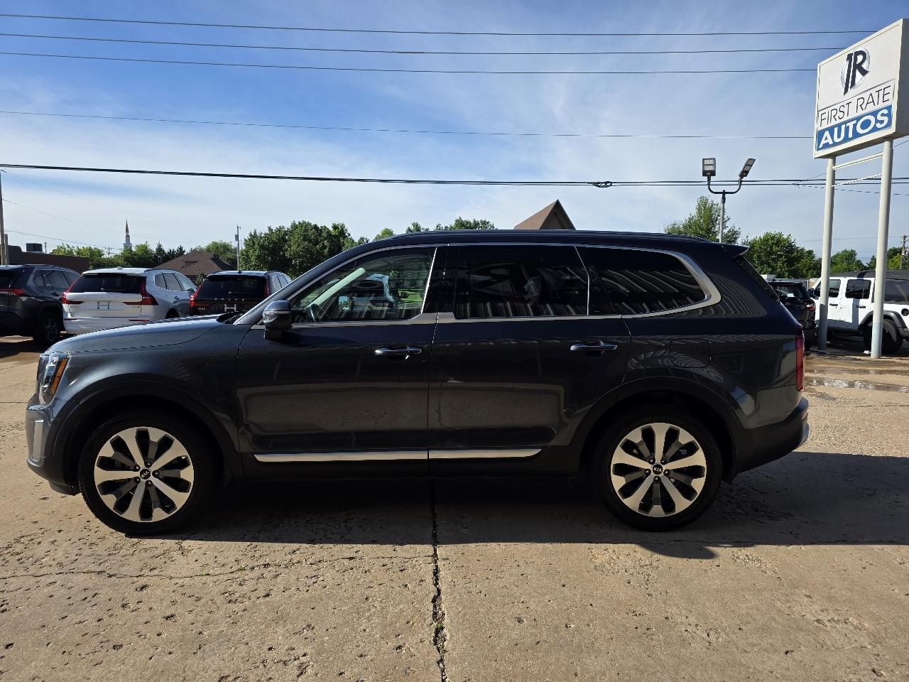 Kia Telluride S FWD 2020