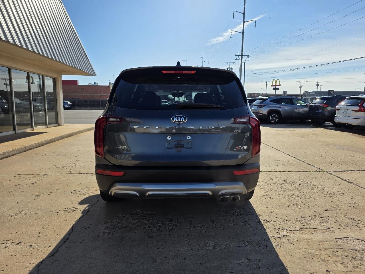 Kia Telluride S FWD 2020