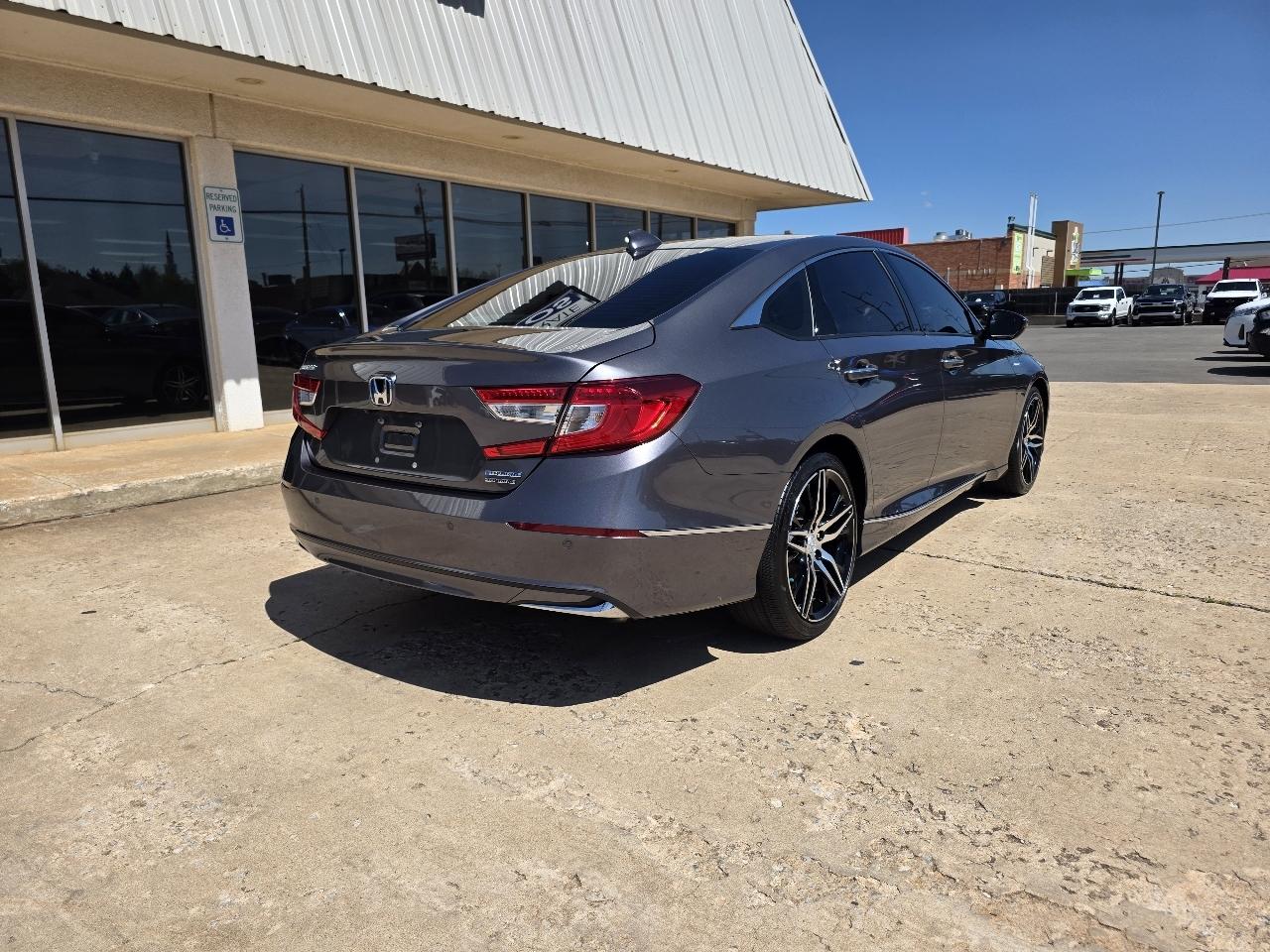 Honda Accord Hybrid Touring Sedan 2021
