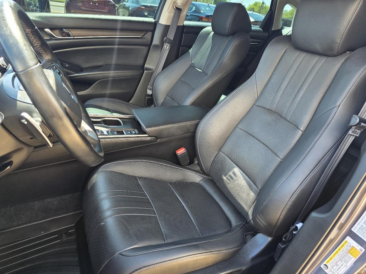 Honda Accord Hybrid Touring Sedan 2021