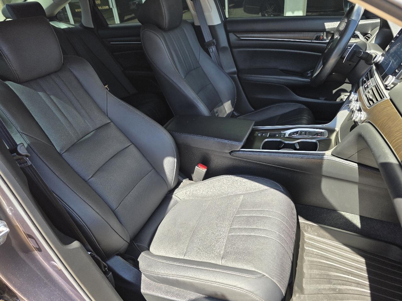 Honda Accord Hybrid Touring Sedan 2021