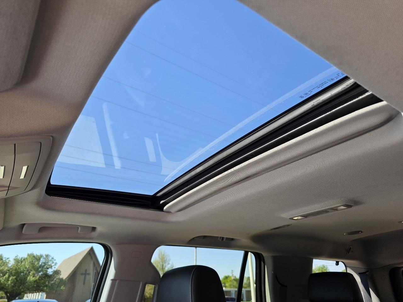 Chevrolet Tahoe 4WD 4dr LT 2019