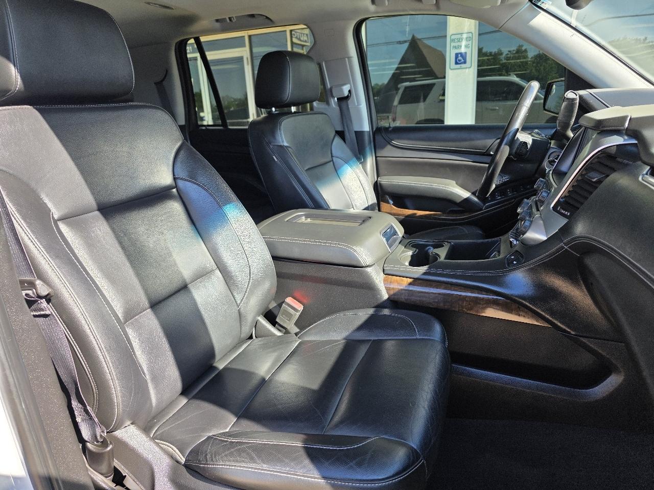 Chevrolet Tahoe 4WD 4dr LT 2019