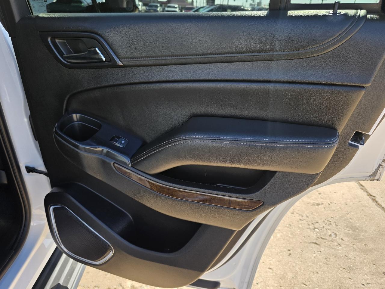 Chevrolet Tahoe 4WD 4dr LT 2019