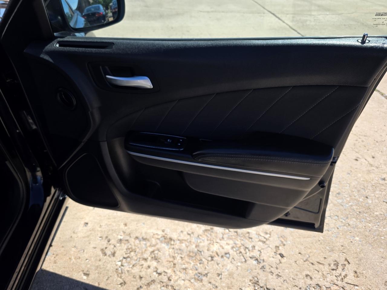 Dodge Charger SXT RWD 2021