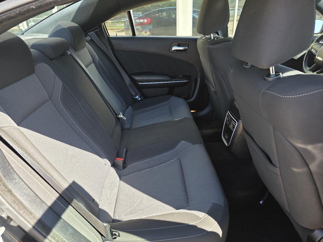 Dodge Charger SXT RWD 2021