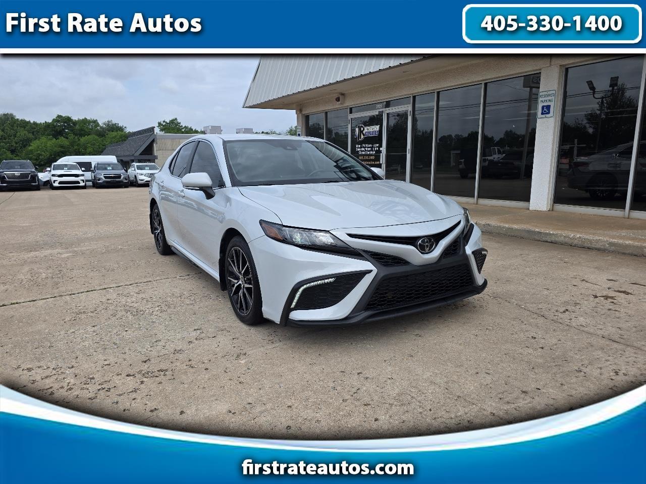 2022 Toyota Camry SE Auto (Natl)