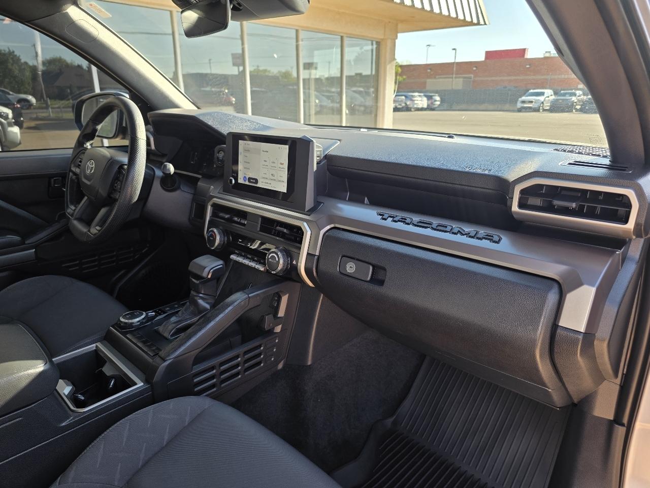 Toyota Tacoma 4WD SR5 Double Cab 5' Bed AT (Natl) 2024