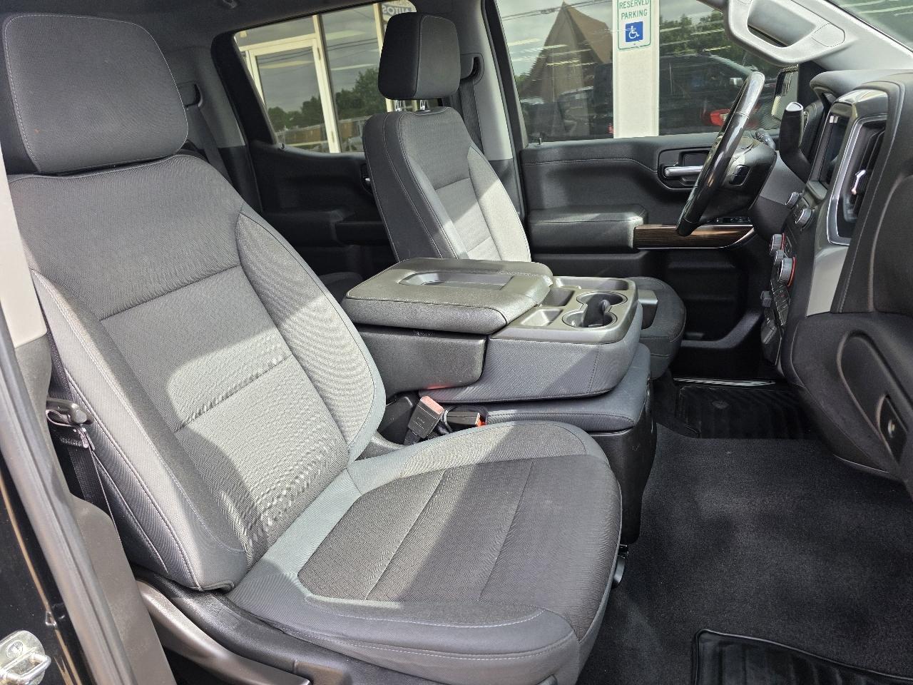 Chevrolet Silverado 1500 4WD Crew Cab 147" LT 2019
