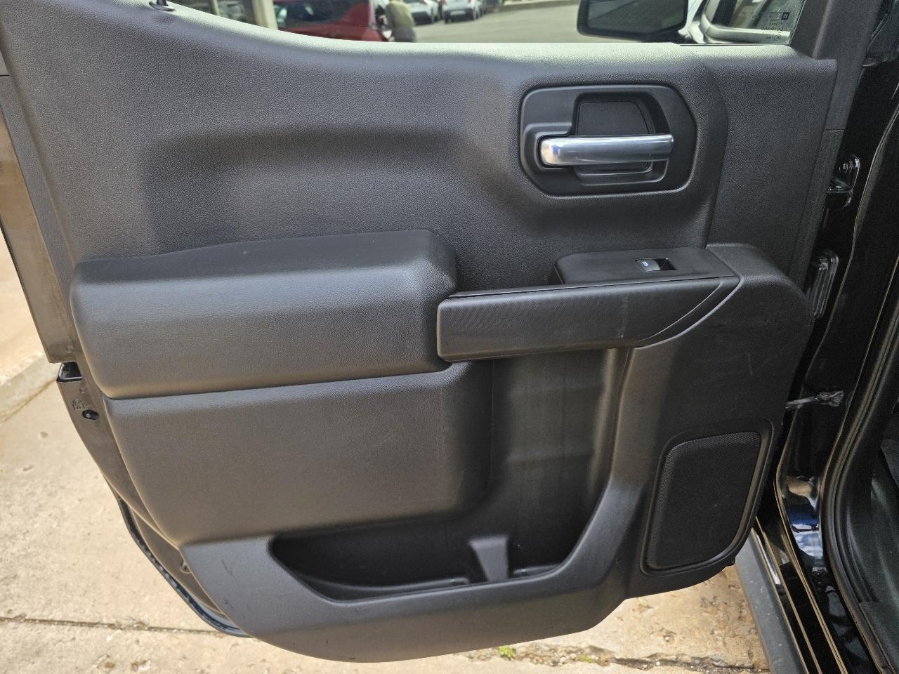 Chevrolet Silverado 1500 4WD Crew Cab 147" LT 2019