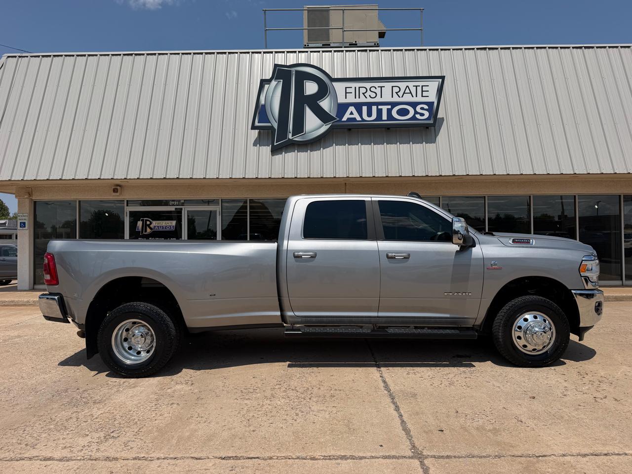 RAM 3500 Laramie 4x4 Crew Cab 8' Box 2023