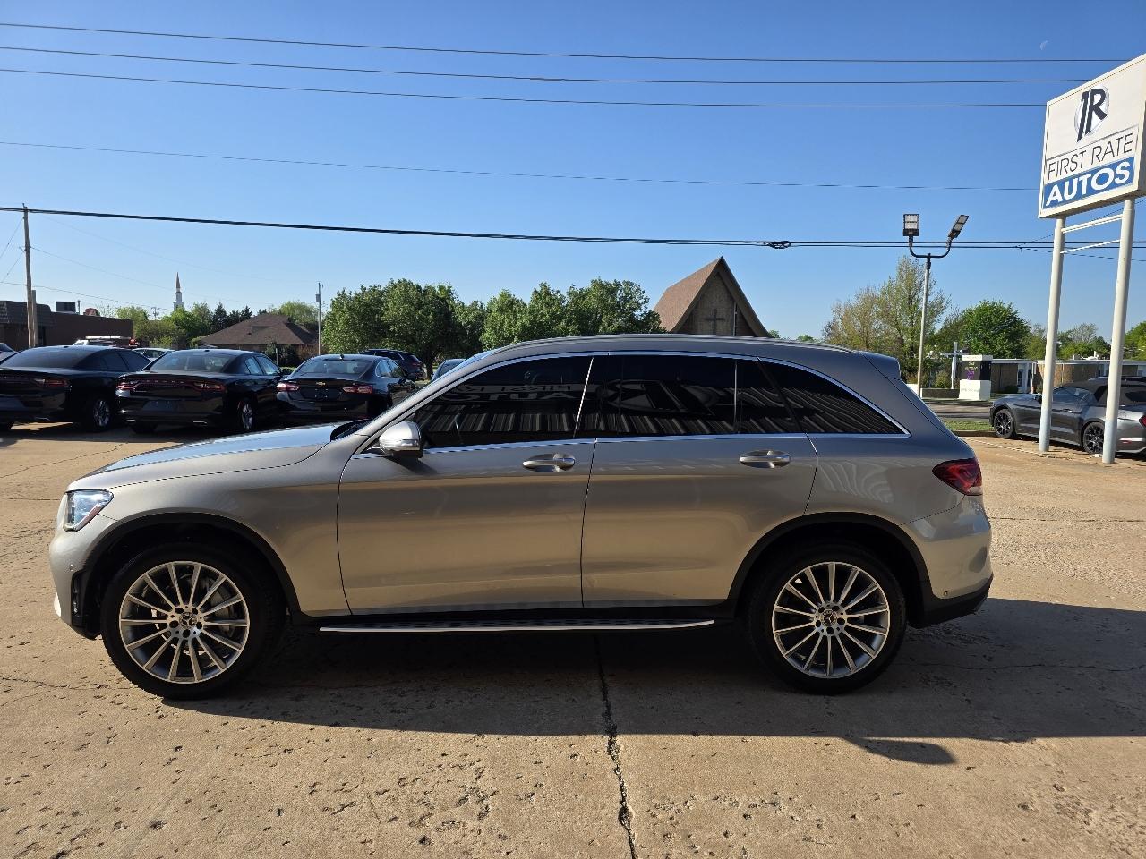 Mercedes-Benz GLC GLC 300 4MATIC SUV 2021