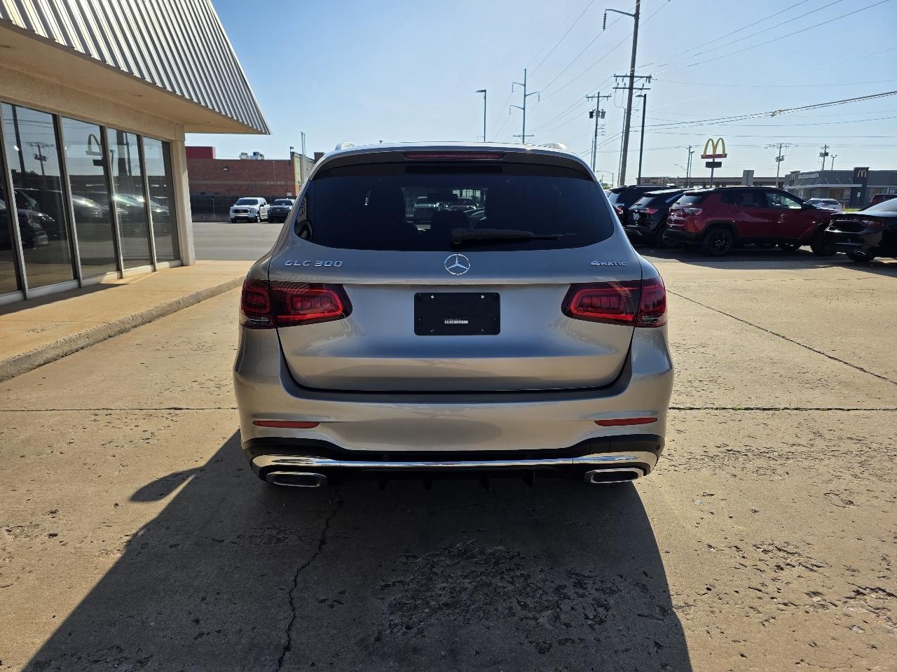 Mercedes-Benz GLC GLC 300 4MATIC SUV 2021